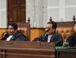 Kuasa Hukum: Putusan Bebas Tiga Terdakwa Kasus Dana Siluman Bersifat Final